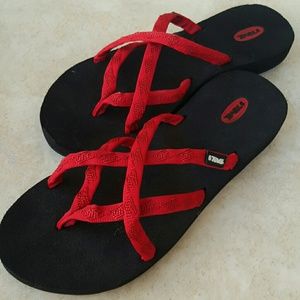 Teva flip Flops